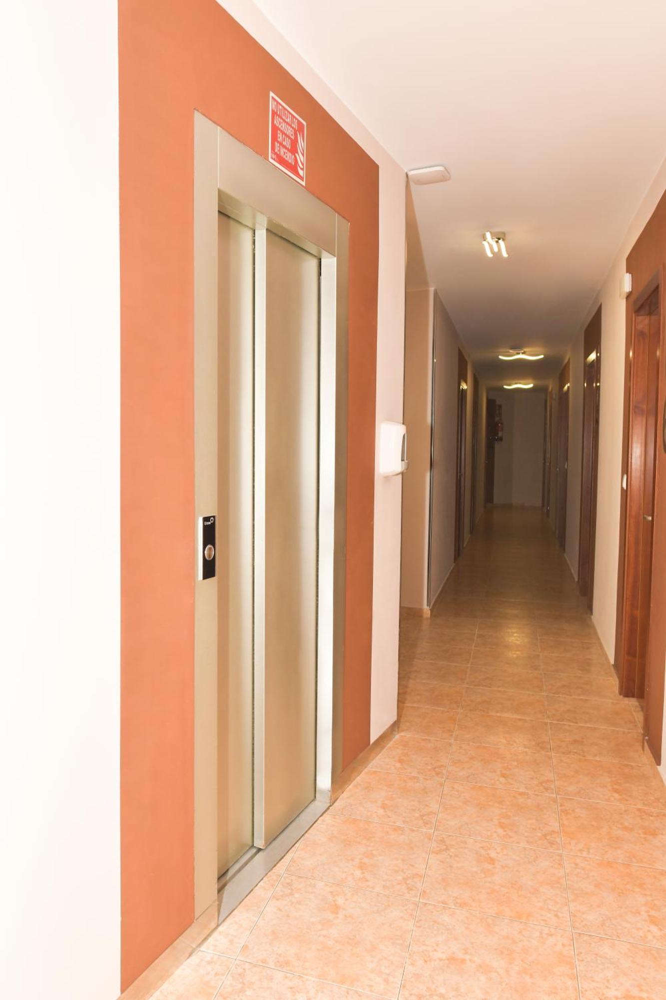 Hotel Ancora Urban Center Finisterre Exterior foto